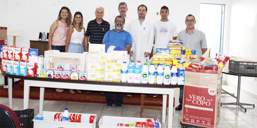 Entrega de Alimentos, Produtos Hospitalares e de Higiene à Santa Casa é marcada pela gratidão